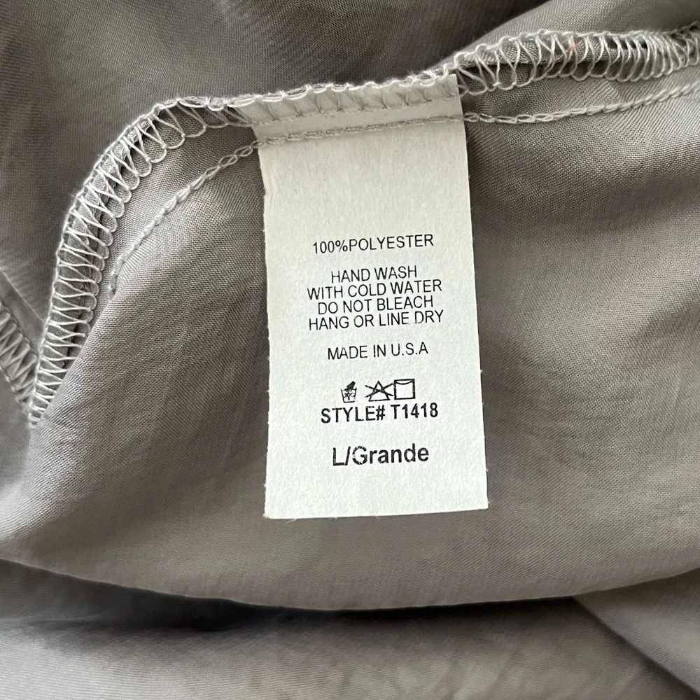 NWT Noa Elle silver tie front blouse - Picture 7 of 7